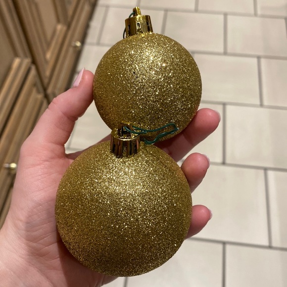 Christmas Ornament Glitter Shatter Proof Gold Balls - 9pcs - Picture 6 of 10